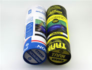 Aufbereitete leere Papierdosen, die für verpackendes Badminton-Tennis und Golfbälle verpacken