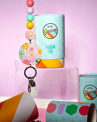 Luxury Custom Kraft White Cardboard Paper Tube Gift with Gold Foil Stamping for Cylinder Paper Box Container Christmas Gift Toy